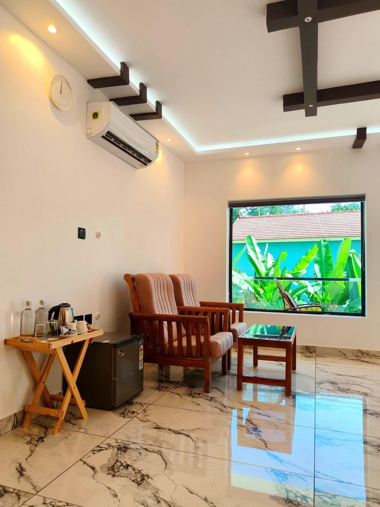 Wavealokam Beach Retreat Varkala Exterior photo
